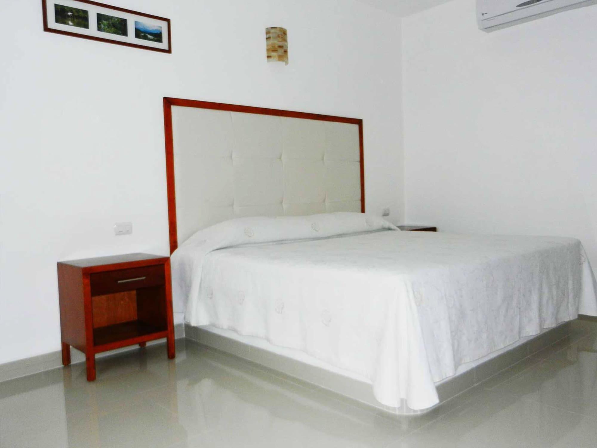 Hotel Istirincha Nautla Екстер'єр фото